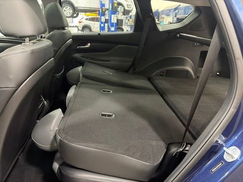 Used 2023 Hyundai Santa Fe SEL w/ Premium Package AWD/4WD image 16