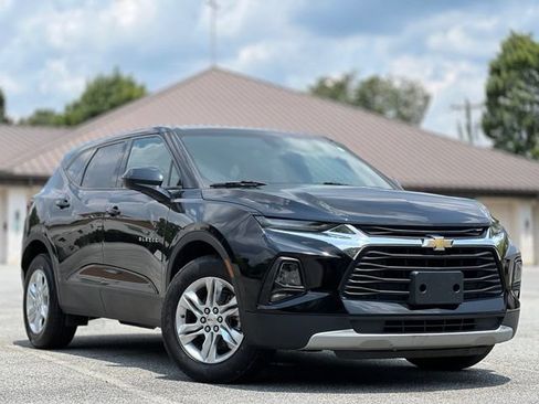 Used 2021 Chevrolet Blazer LT FWD image 3