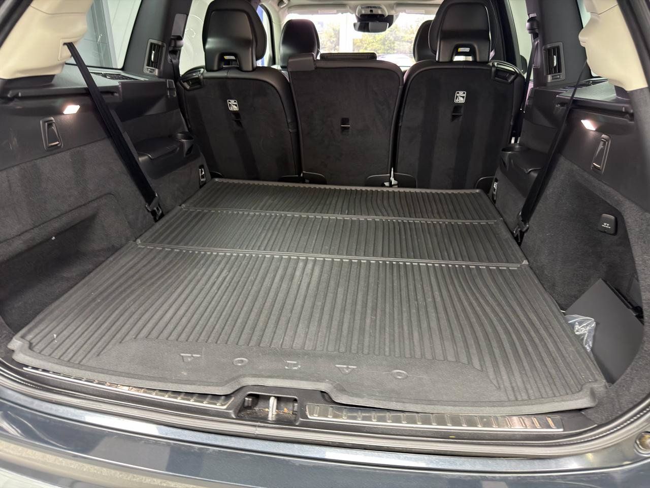 Used 2022 Volvo XC90 T6 Inscription AWD/4WD image 36