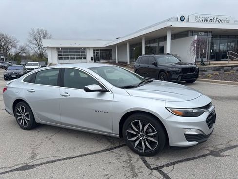 Used 2020 Chevrolet Malibu RS image 2