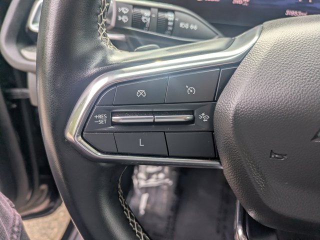 Used 2024 Chevrolet Traverse LT AWD/4WD image 23