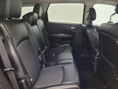 Used 2020 Dodge Journey Crossroad FWD image 19