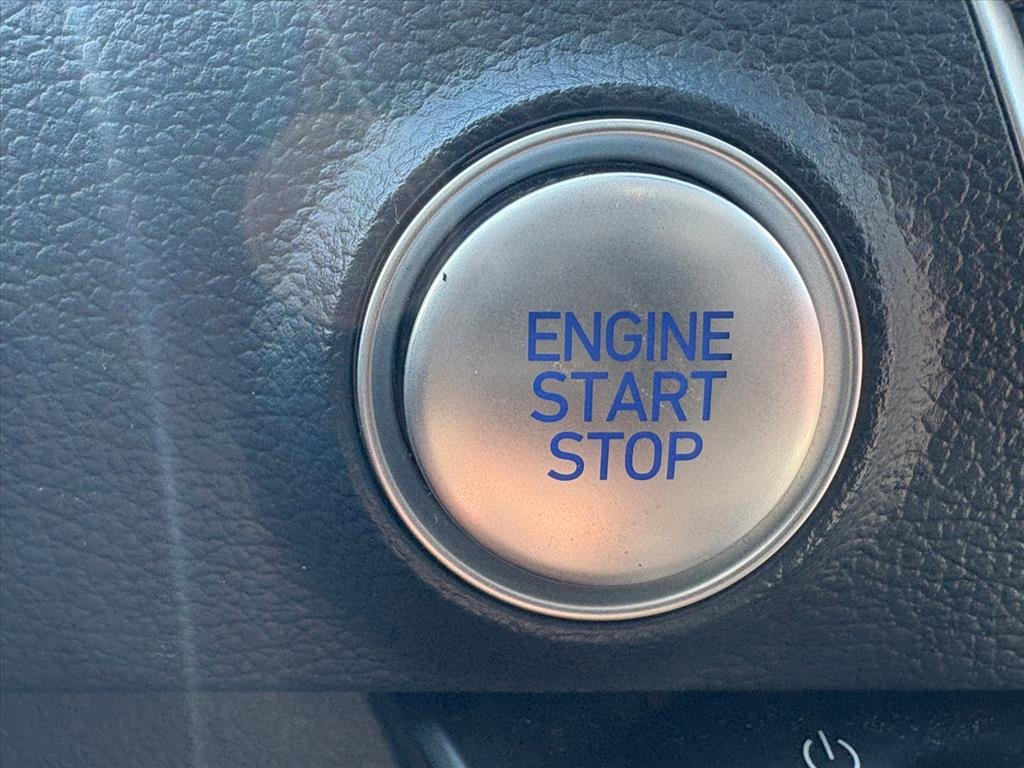 Certified 2025 Hyundai Sonata SEL FWD image 12