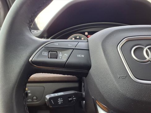 Used 2025 Audi Q5 2.0T Premium Plus w/ Premium Plus Package image 13