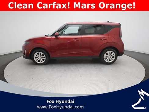 Used 2023 Kia Soul LX image 23