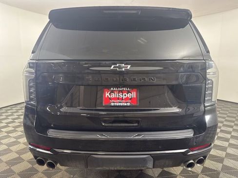 Used 2025 Chevrolet Suburban RST w/ Comfort Package image 24