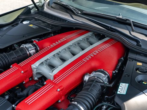 Used 2017 Ferrari F12 Berlinetta RWD image 20