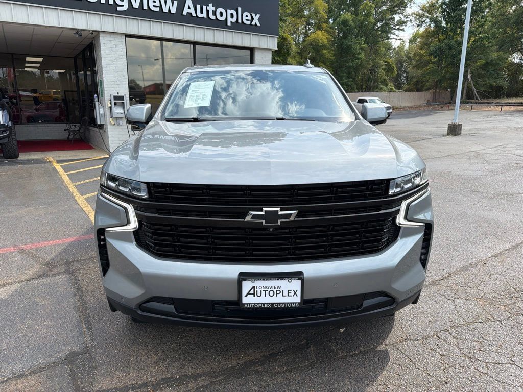 Used 2023 Chevrolet Tahoe RST w/ Luxury Package AWD/4WD image 3