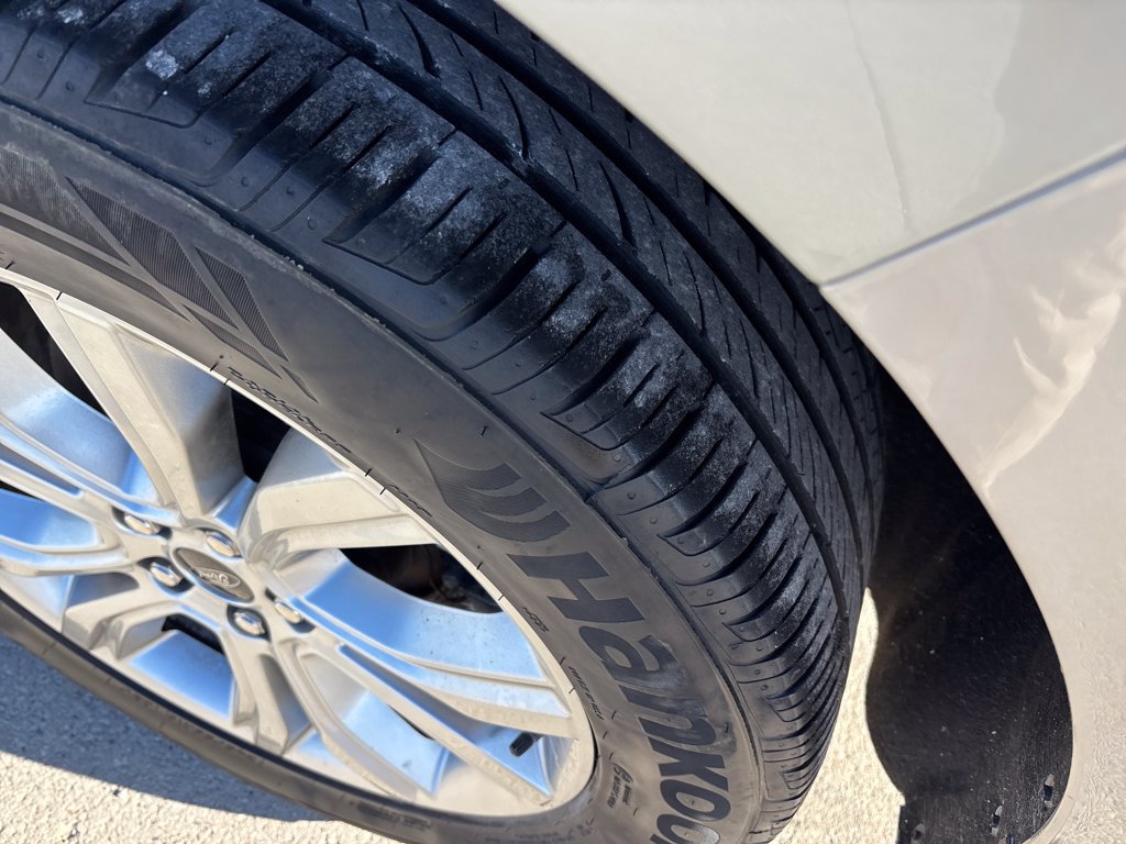 Certified 2024 Ford Edge Titanium AWD/4WD image 9