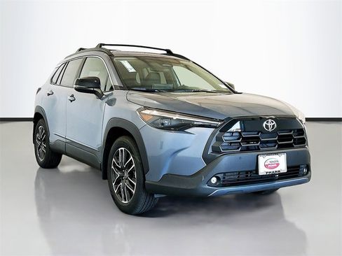 New 2026 Toyota Corolla Cross XLE image 3