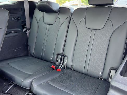 Used 2021 Kia Sorento S FWD image 10