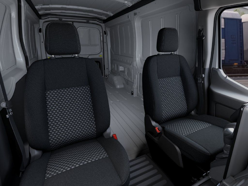 New 2027 Ford Transit 250 148 Medium Roof RWD image 10