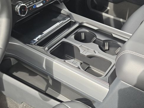 New 2026 Ford F350 Lariat AWD/4WD image 17