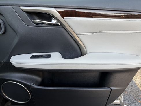 Used 2019 Lexus RX 350 AWD w/ Navigation Package image 43