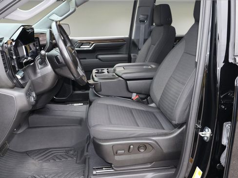 Used 2022 Chevrolet Silverado 1500 RST image 13