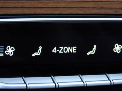 Used 2017 Audi Q7 3.0T Prestige image 68