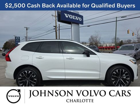 New 2026 Volvo XC60 T8 Ultra w/ Protection Package Premier image 4