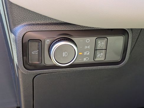 New 2026 Ford Explorer Active w/ Active Comfort Package image 13