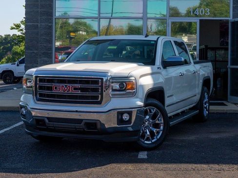 Used 2014 GMC Sierra 1500 SLT w/ SLT Crew Cab Value Package AWD/4WD image 6