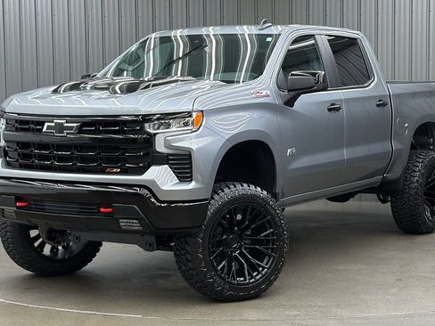 Used 2026 Chevrolet Silverado 1500 LT Trail Boss AWD/4WD image 1