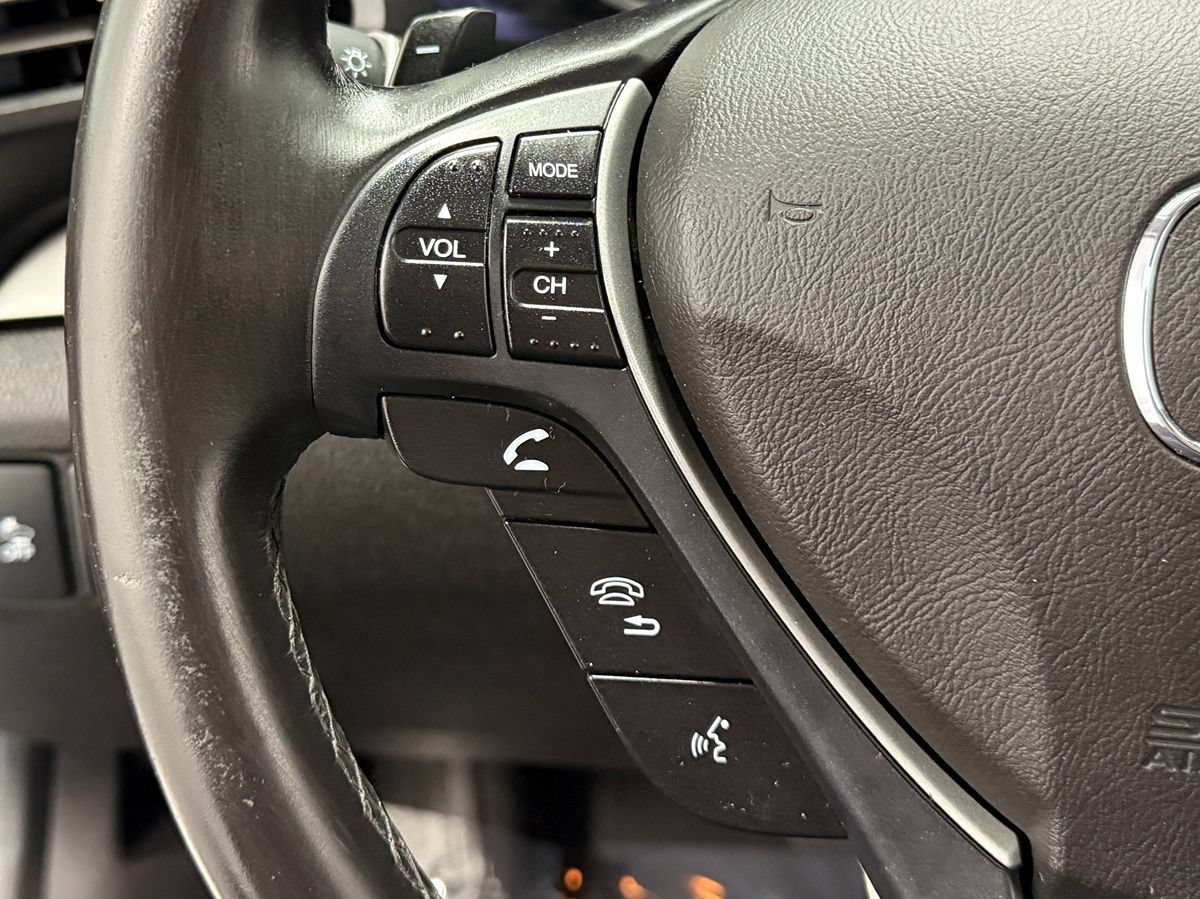 Used 2019 Acura ILX FWD image 16