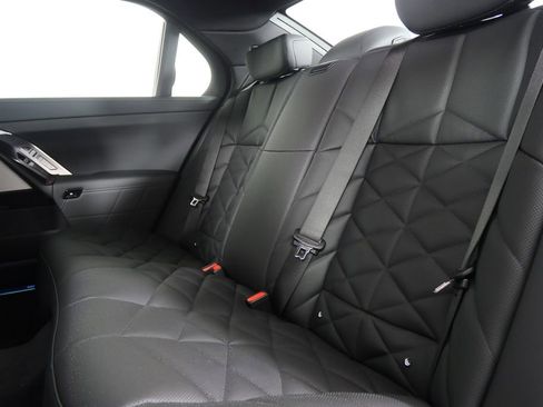 Used 2026 BMW 740i image 16