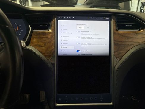 Used 2020 Tesla Model X AWD/4WD image 85