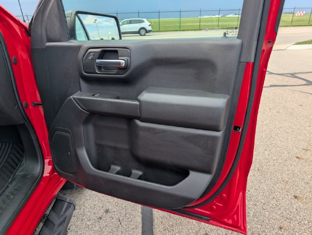 Used 2022 Chevrolet Silverado 1500 Custom AWD/4WD image 5