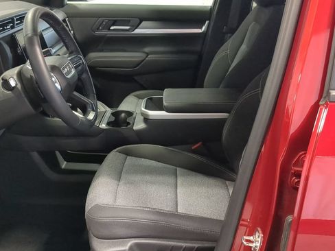 Used 2025 GMC Terrain Elevation FWD image 20