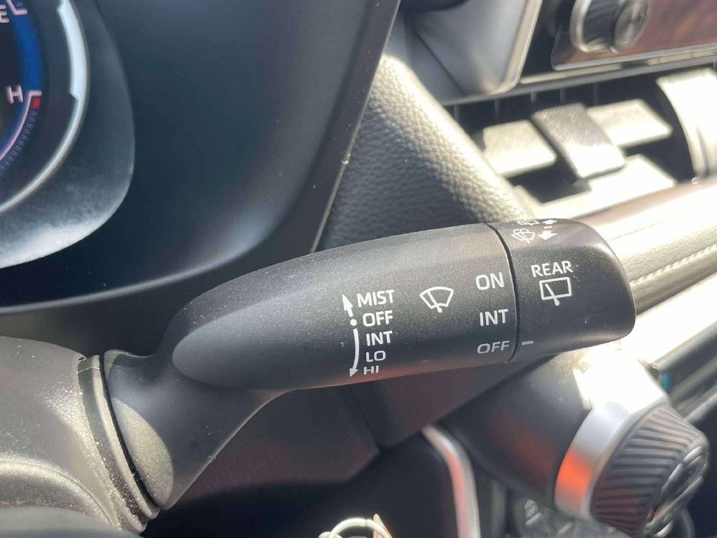 Used 2023 Toyota RAV4 LE AWD/4WD image 23