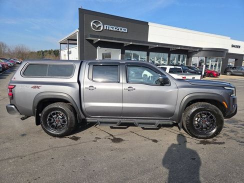 Used 2022 Nissan Frontier PRO-4X w/ Pro-4X Premium Package image 6