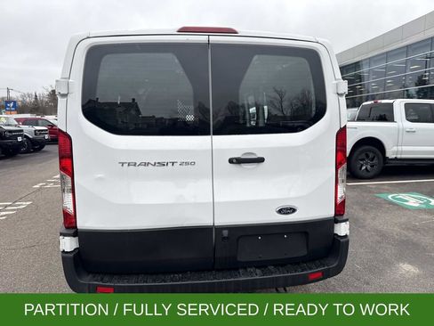 Used 2023 Ford Transit 250 Low Roof w/ Exterior Upgrade Package RWD image 4