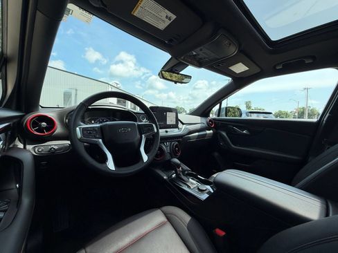 Used 2023 Chevrolet Blazer RS w/ Driver Confidence II Package FWD image 17