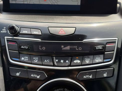 Used 2024 Acura RDX SH-AWD w/ Technology Package image 41