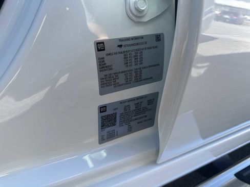 Used 2024 GMC Sierra 1500 SLT w/ SLT Premium Plus Package image 43