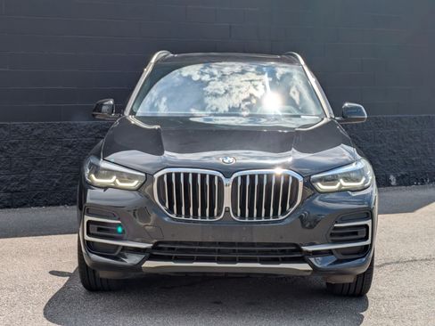 Used 2023 BMW X5 xDrive40i AWD/4WD image 2