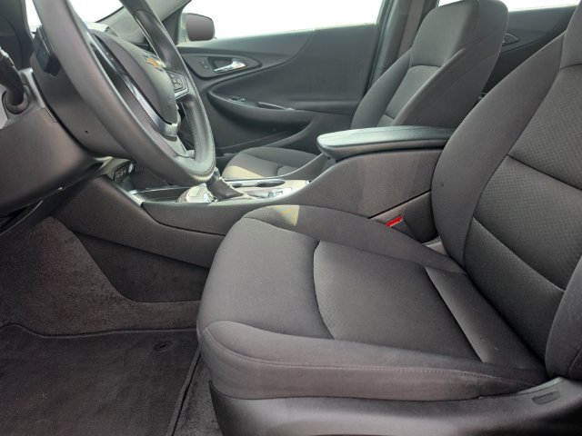 Used 2025 Chevrolet Malibu LT FWD image 11