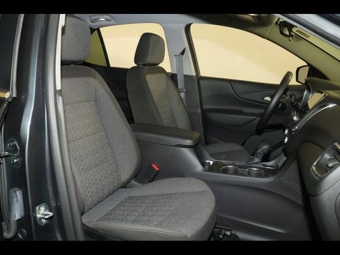 Used 2023 Chevrolet Equinox LT image 28