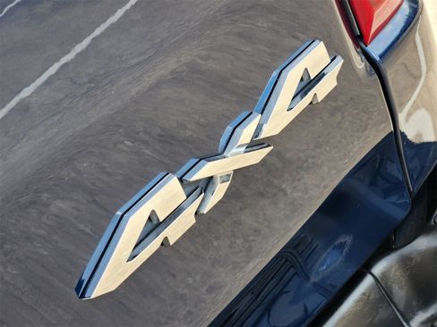 Used 2023 RAM 1500 Limited w/ Body Color Bumper Group image 21