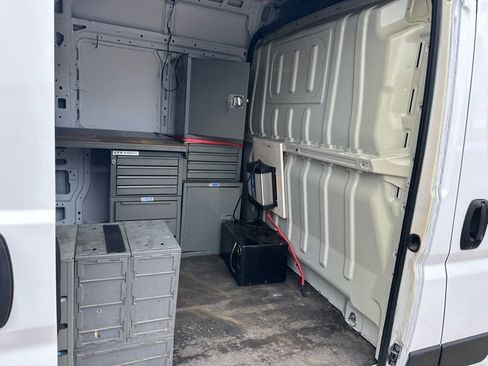 Used 2023 RAM ProMaster 2500 w/ Convenience Group image 13
