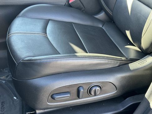 Certified 2022 Chevrolet Equinox Premier w/ LPO, Floor Liner Package image 18