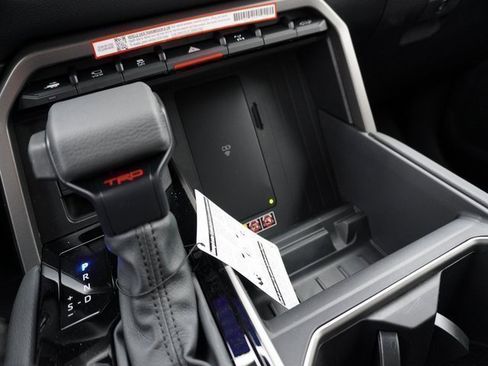 New 2025 Toyota Tundra Limited image 26