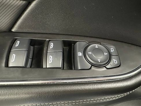 Used 2024 Buick Envision Preferred AWD/4WD image 14