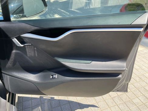 Used 2020 Tesla Model S Long Range image 46