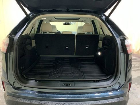 Used 2023 Ford Edge Titanium w/ Equipment Group 301A image 19