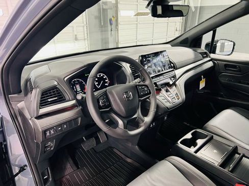 New 2026 Honda Odyssey Sport-L image 24