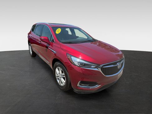 Used 2018 Buick Enclave Essence w/ Trailering Package AWD/4WD image 3