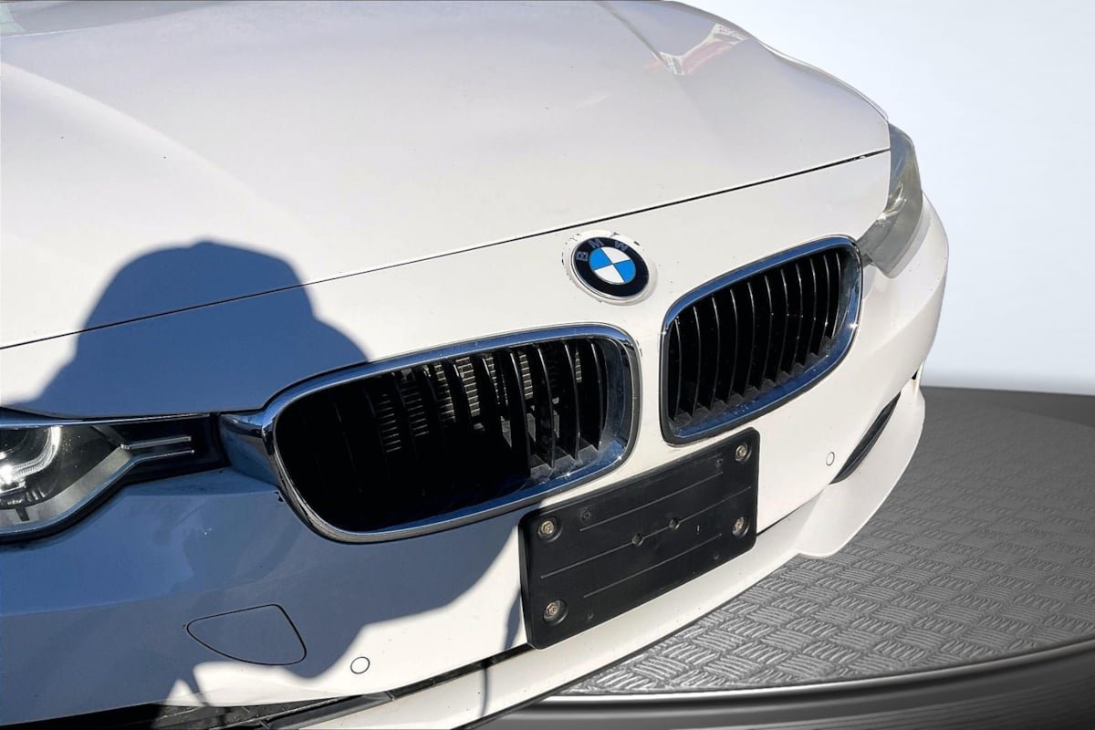 Used 2013 BMW 328i Sedan RWD image 28