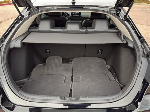 Used 2023 Honda Civic EX-L image 26