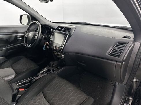 Used 2024 Mitsubishi Outlander Sport AWD image 24